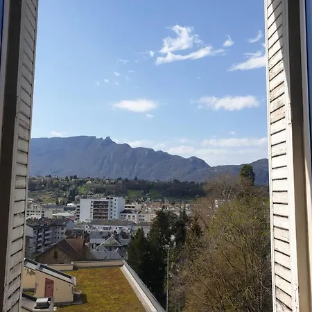 Nouveaute, Le Marbre Apartment *